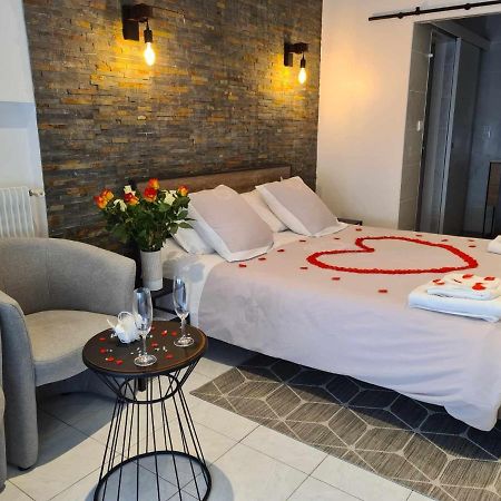 Au Bonheur Des Ruelles Bed & Breakfast Monpazier Ngoại thất bức ảnh